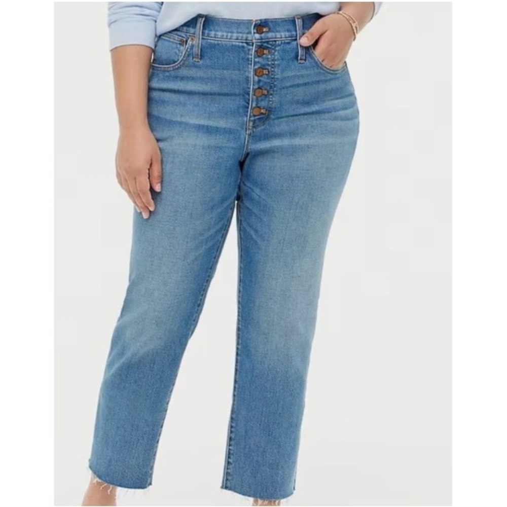 J‎ Crew Essential Straight Jean 32 Tall Button Fly Raw Hem Medium Wash